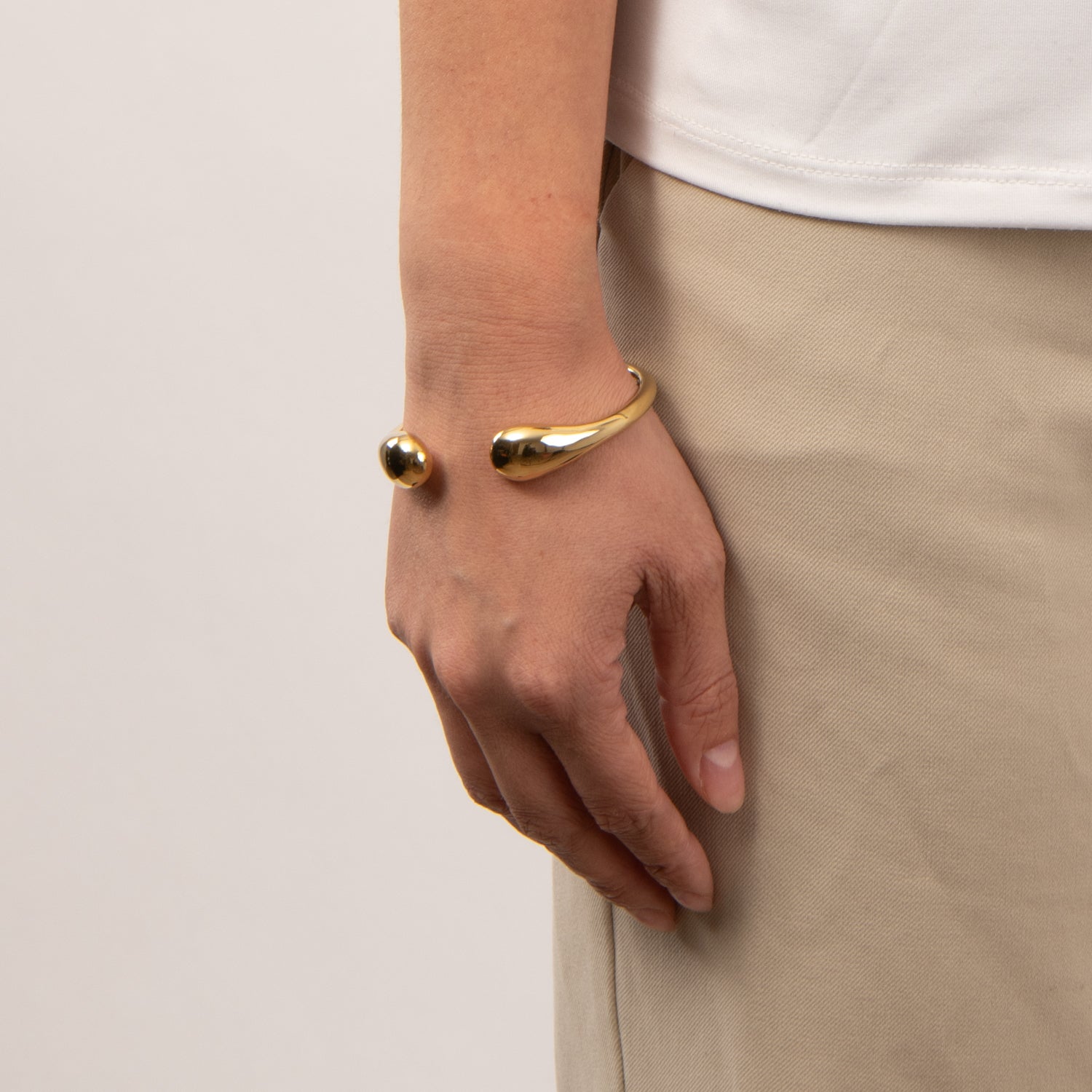 DETAIL233280