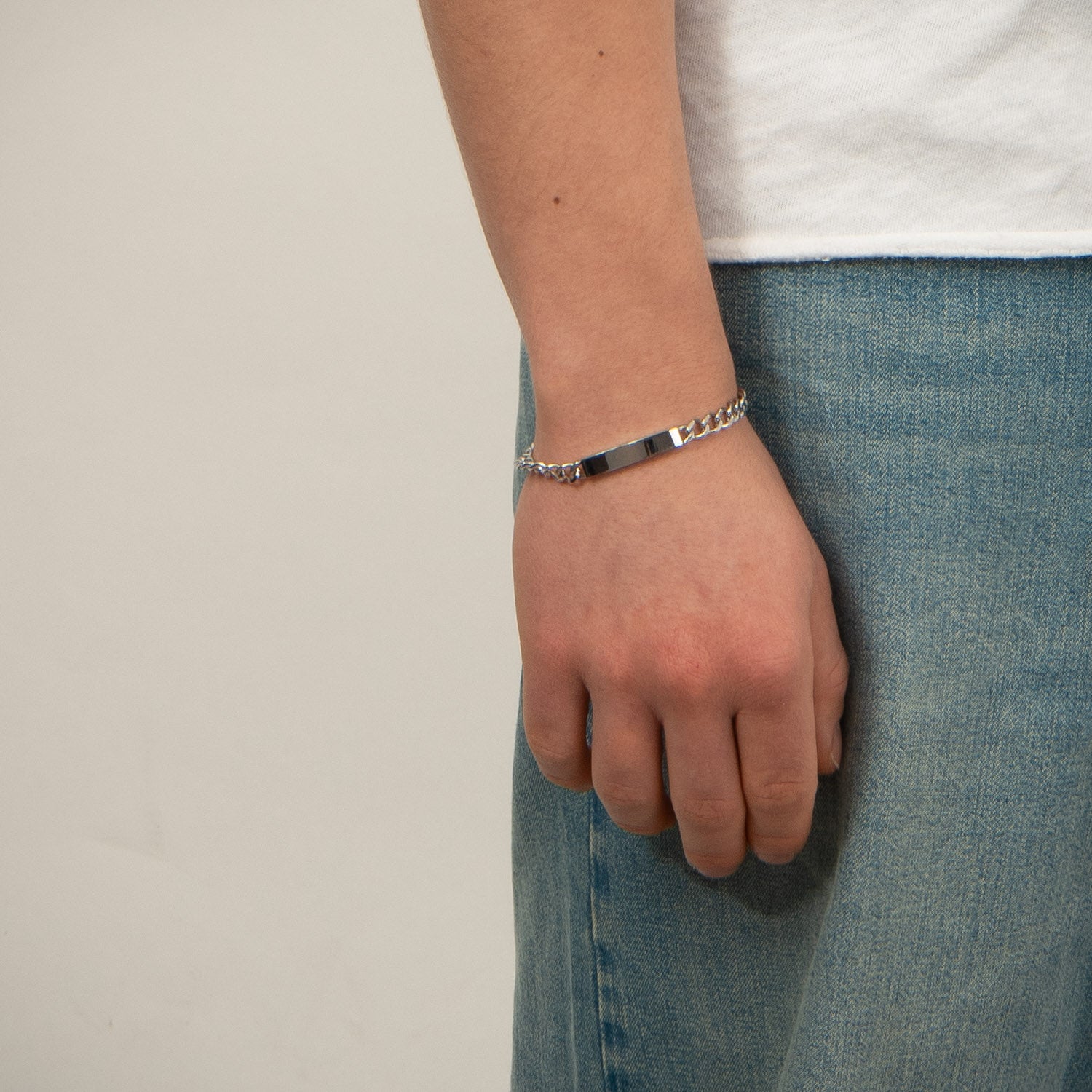 DETAIL237468