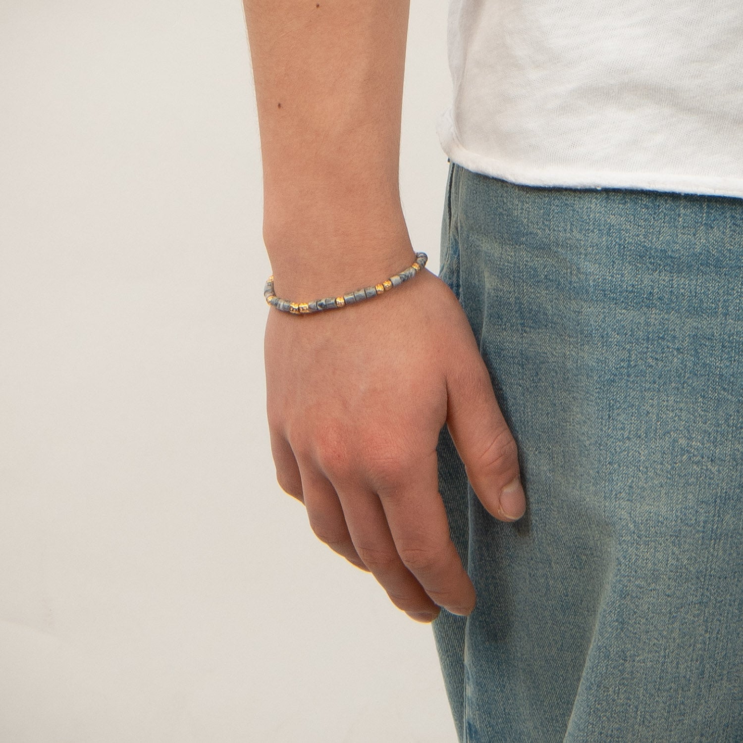 DETAIL237473
