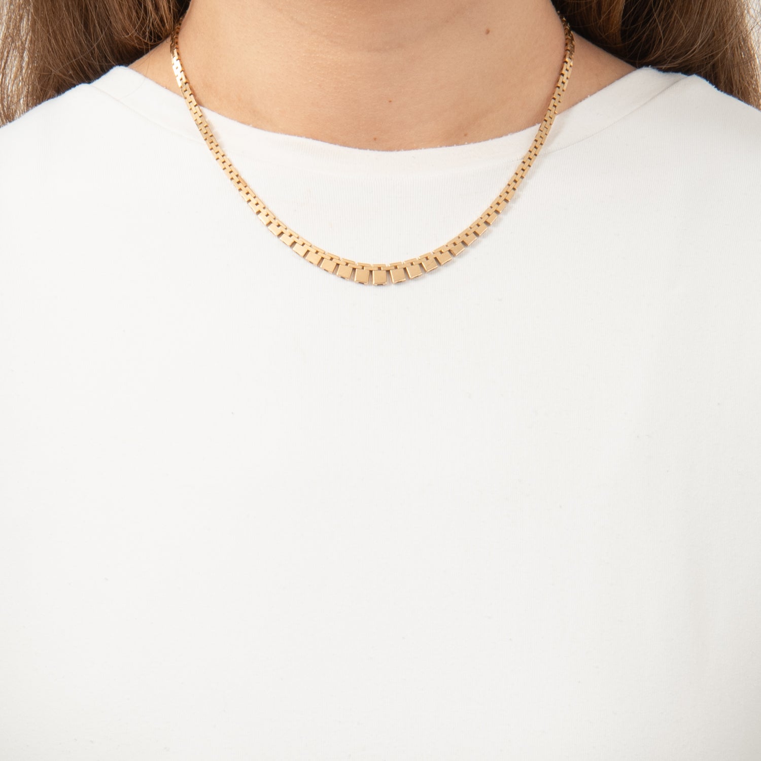 DETAIL235830