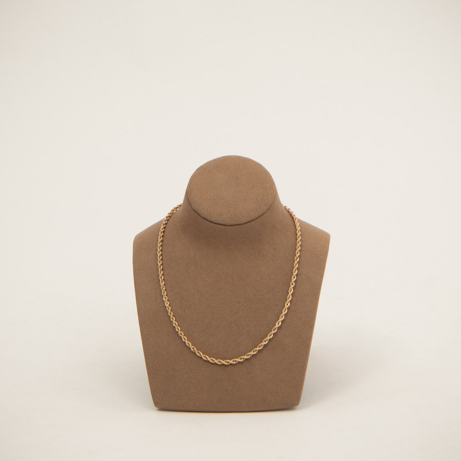 DETAIL238879