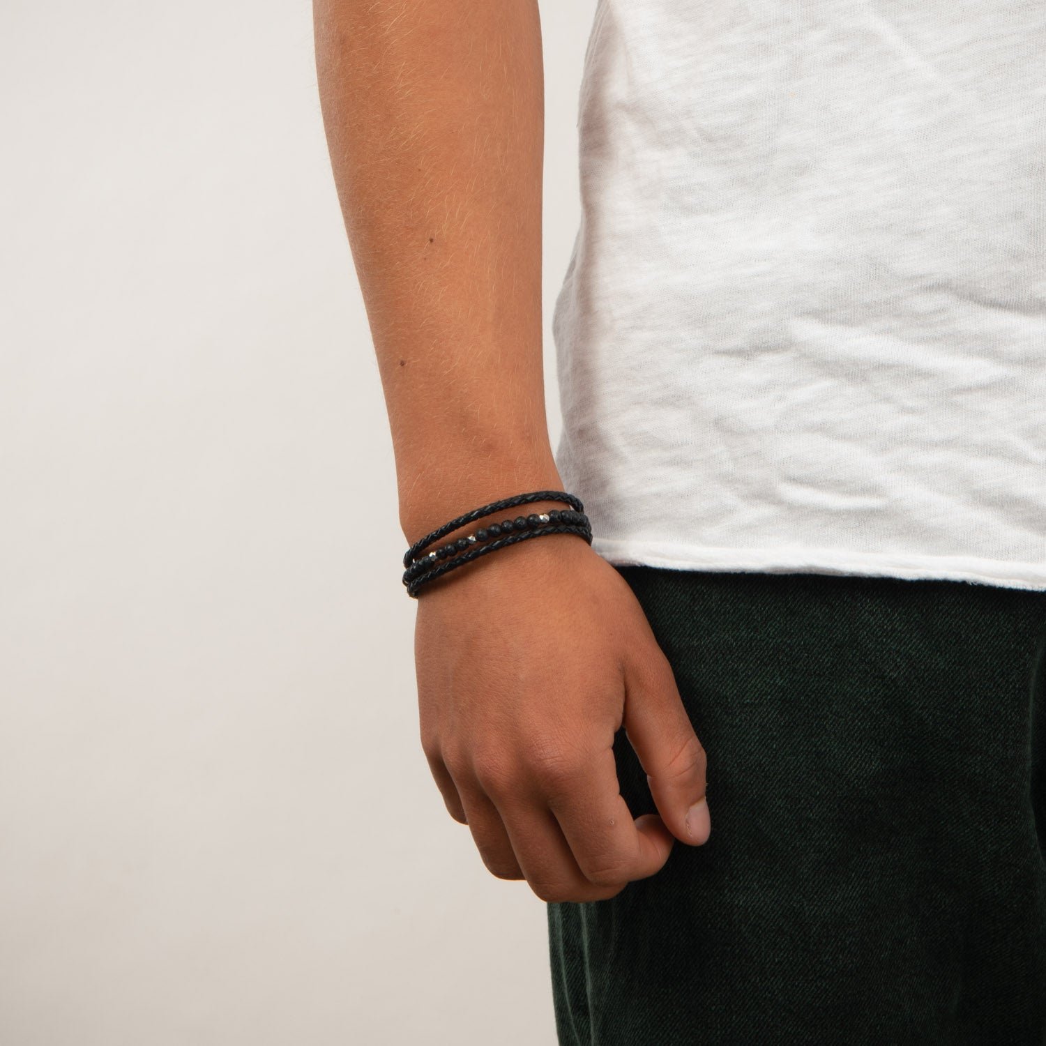 DETAIL212844