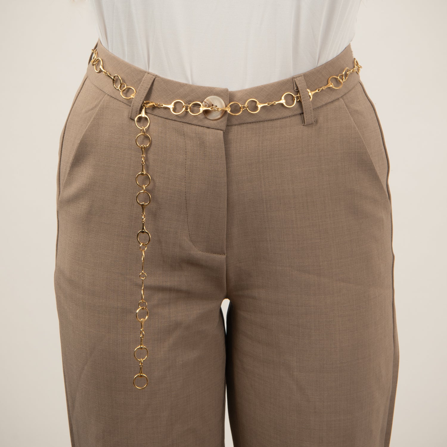 DETAIL232590