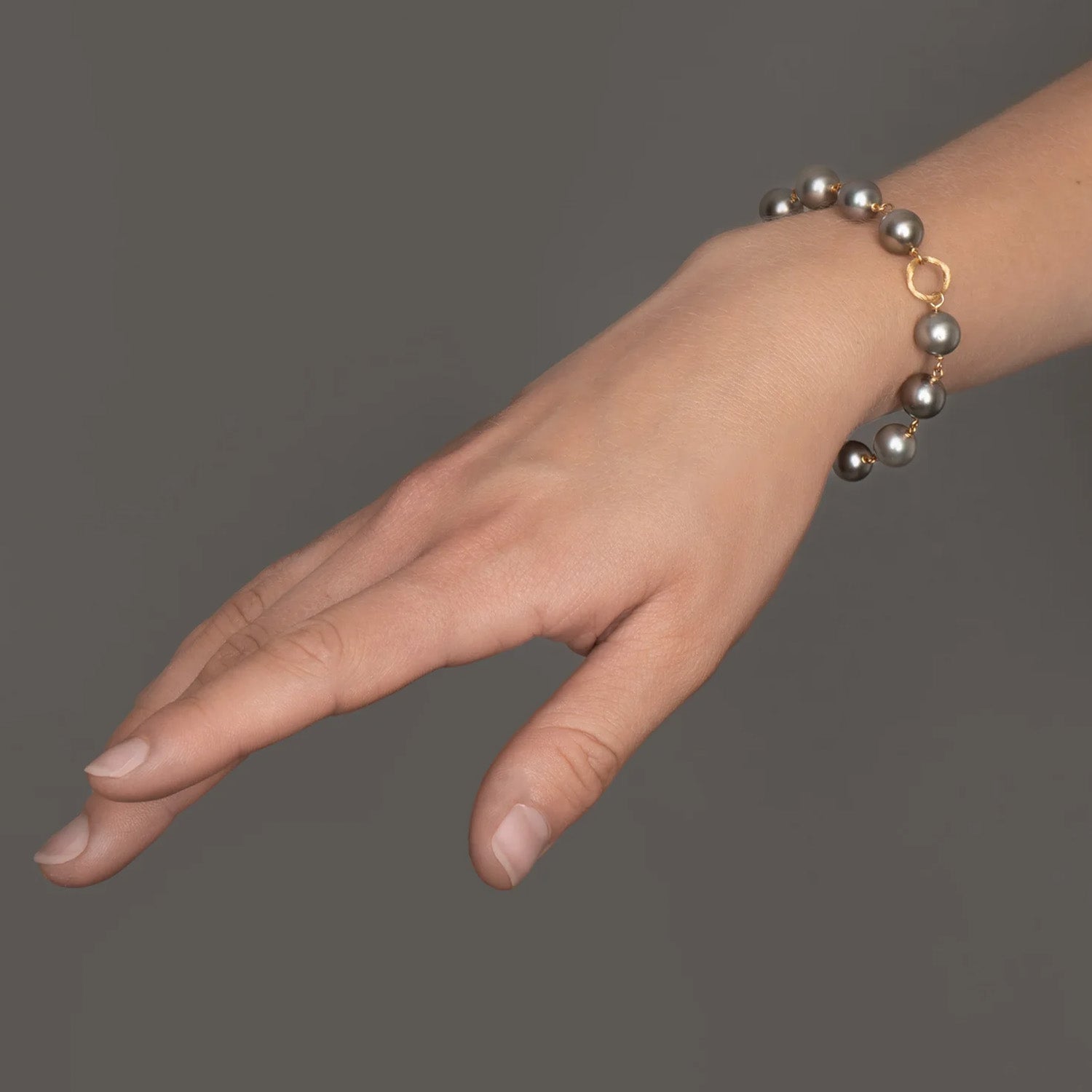 DETAIL233527