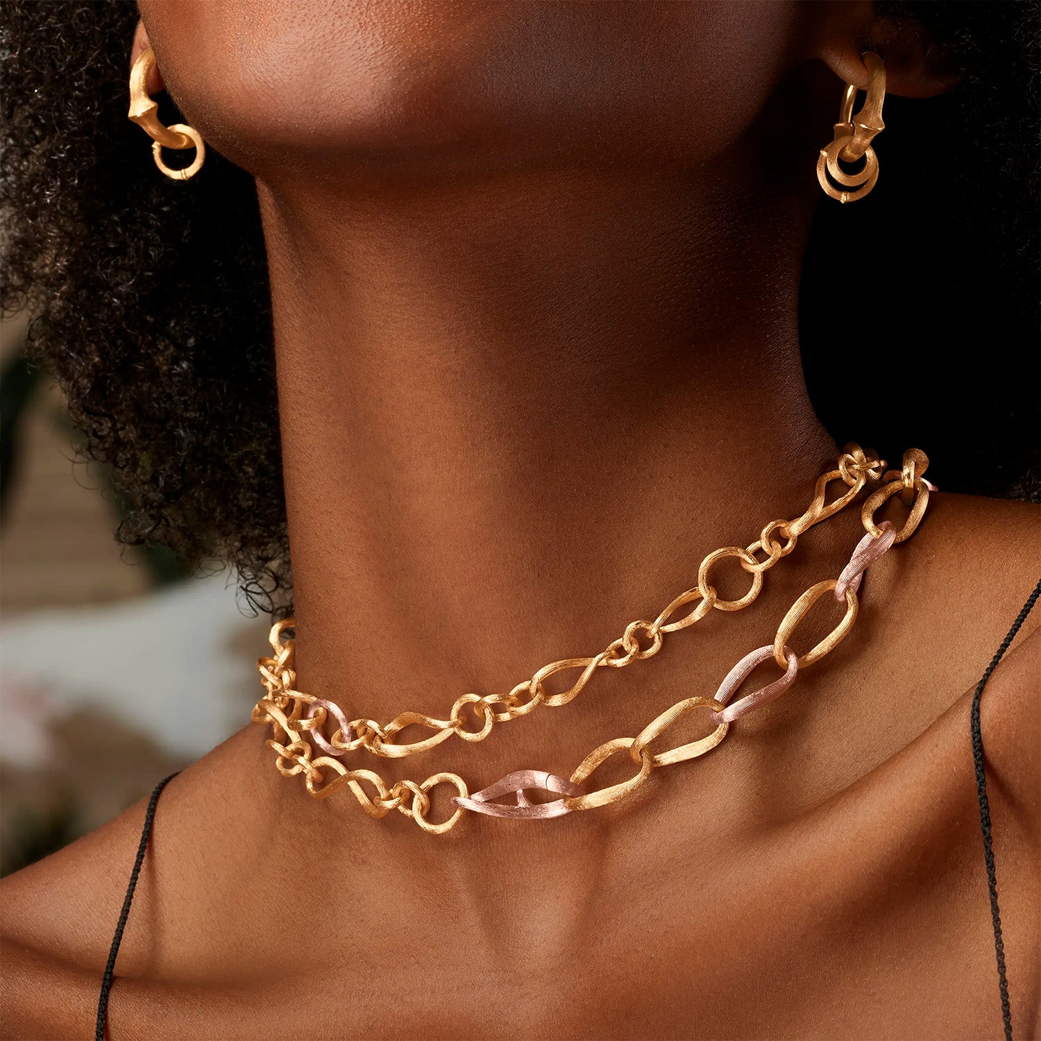 DETAIL238528