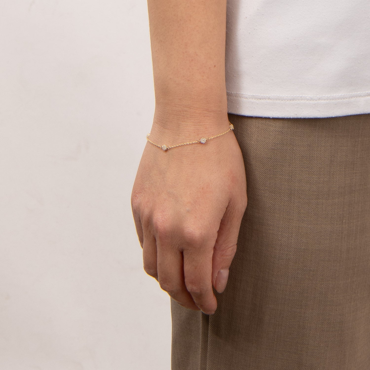 DETAIL237342
