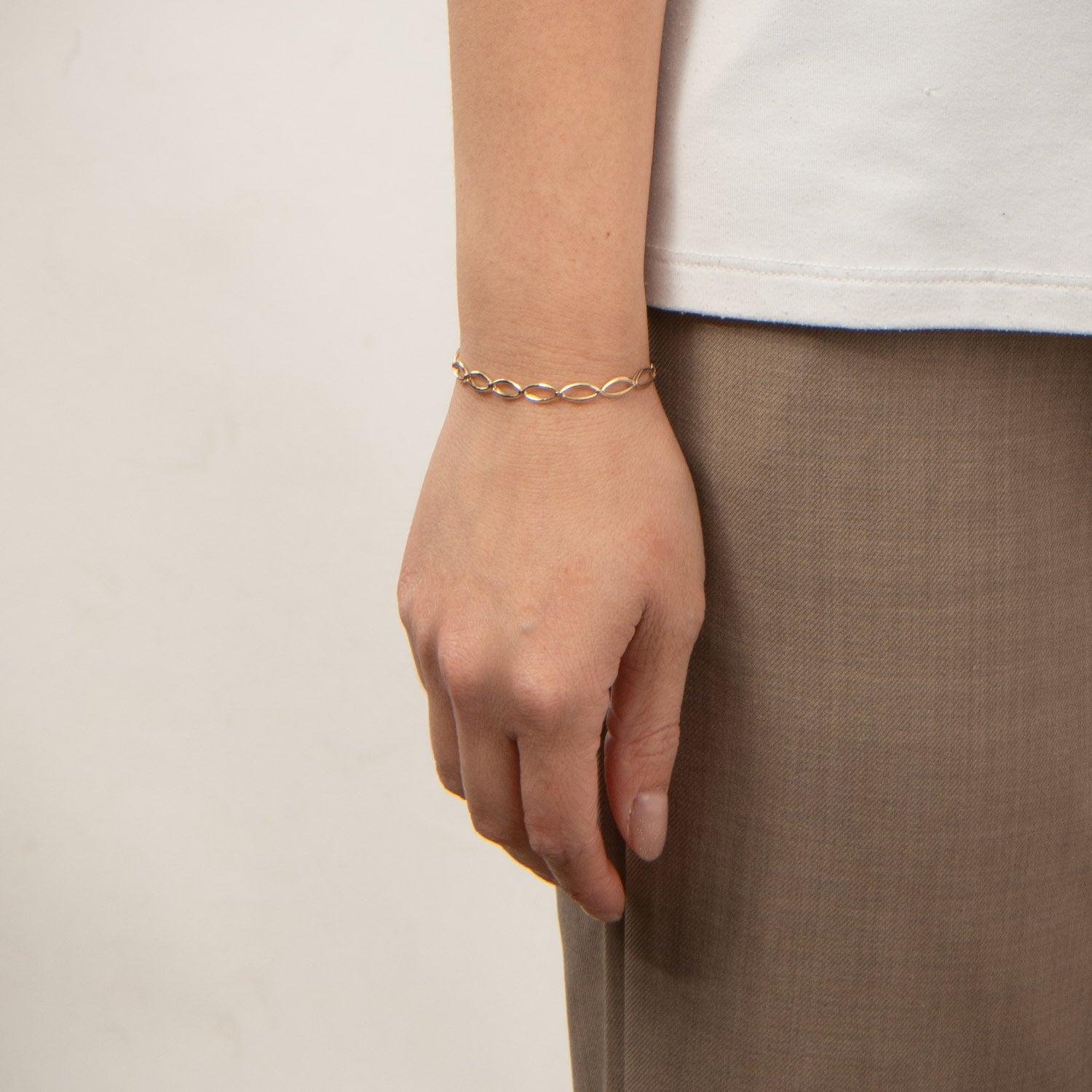 DETAIL237345