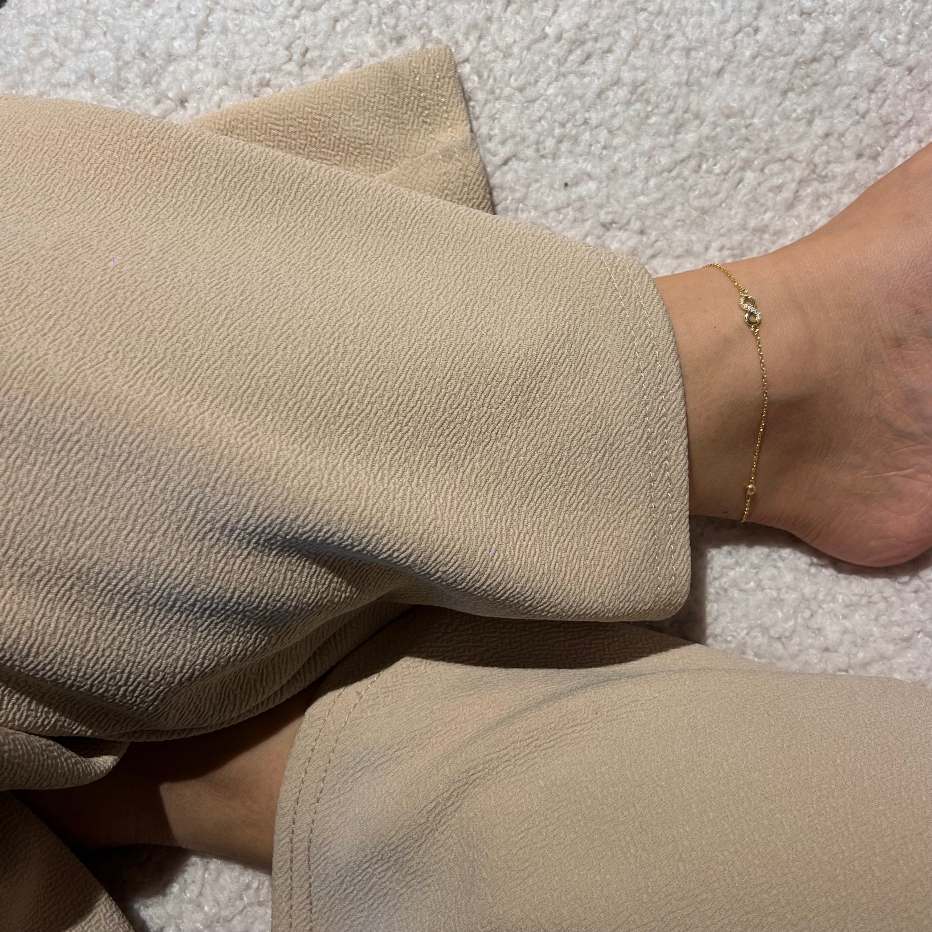 DETAIL233831