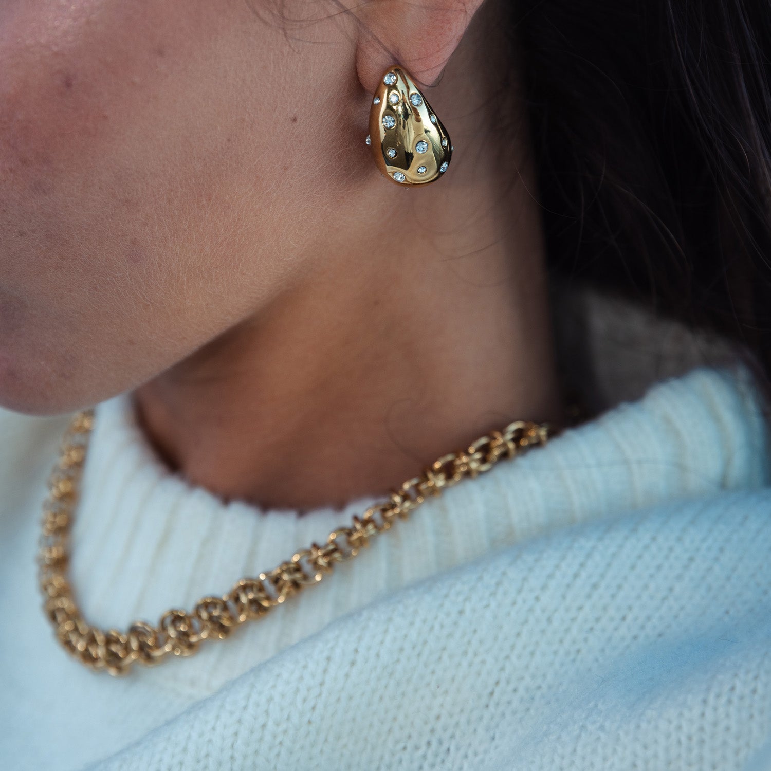 DETAIL234947