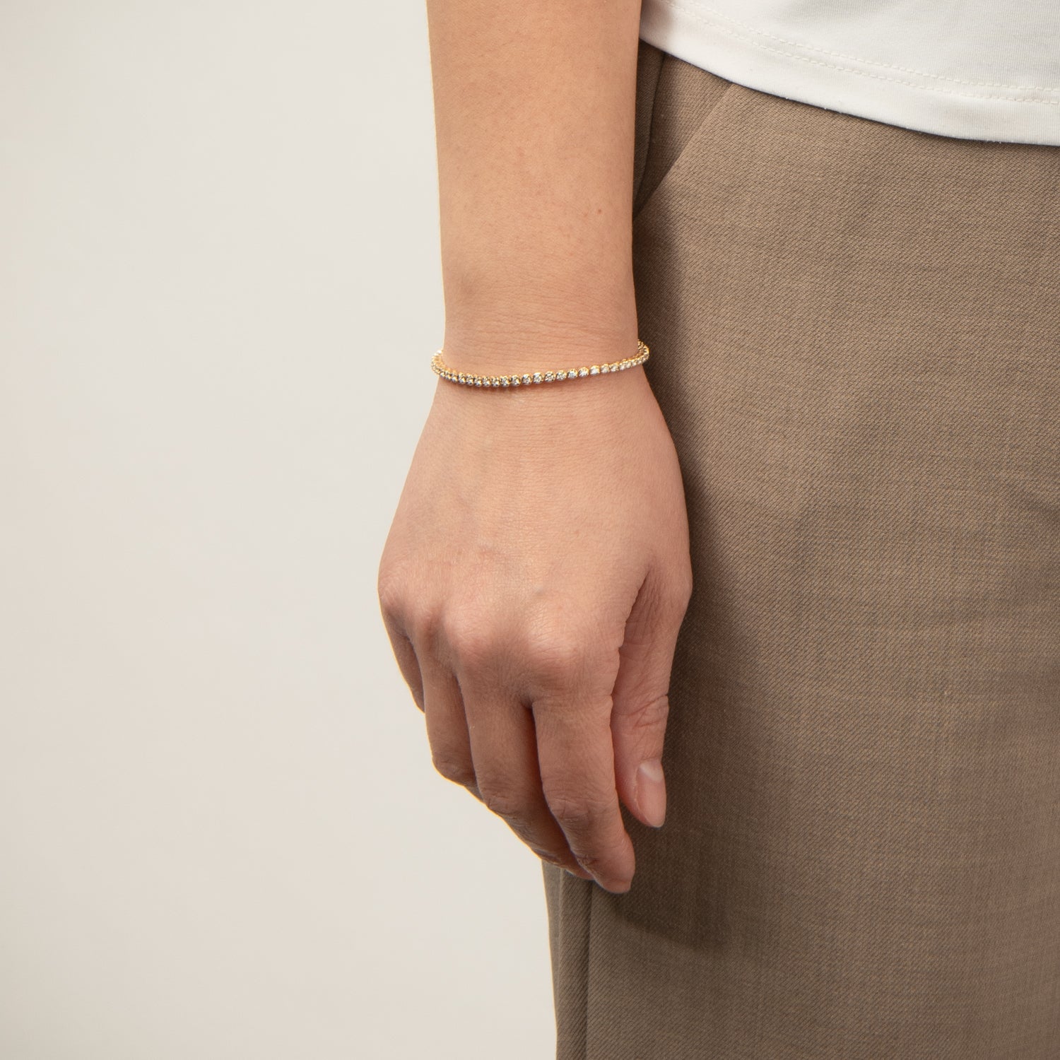 DETAIL235912