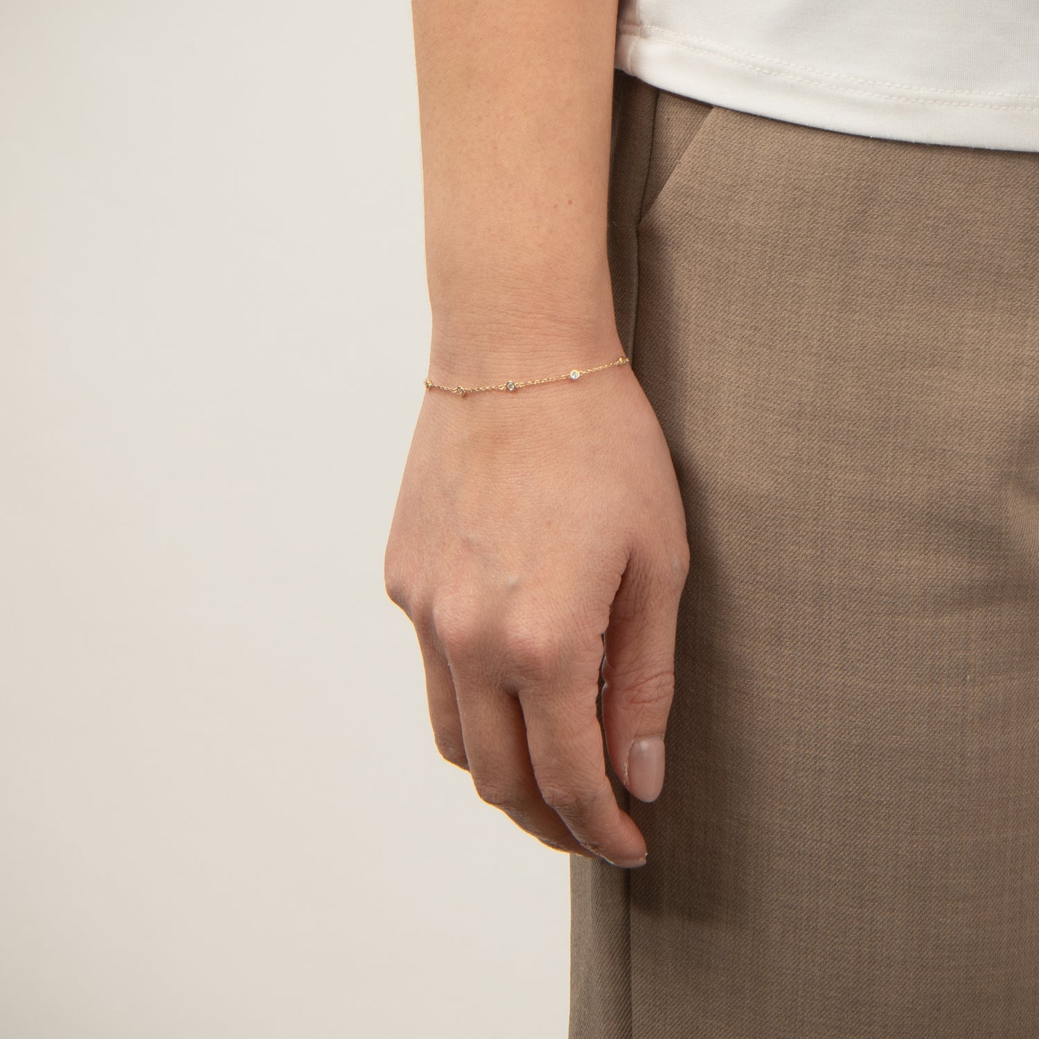 DETAIL236133