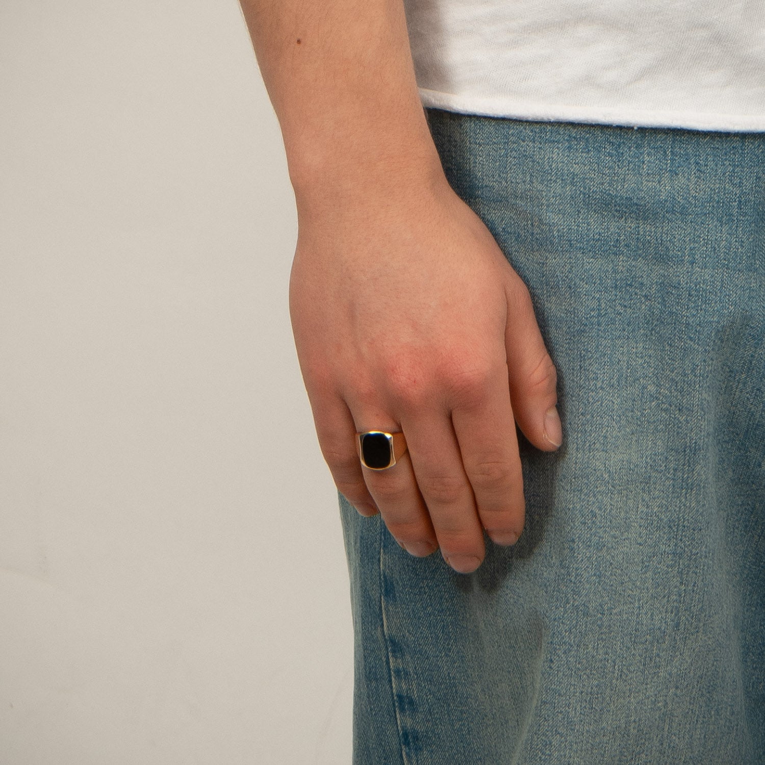 DETAIL237487