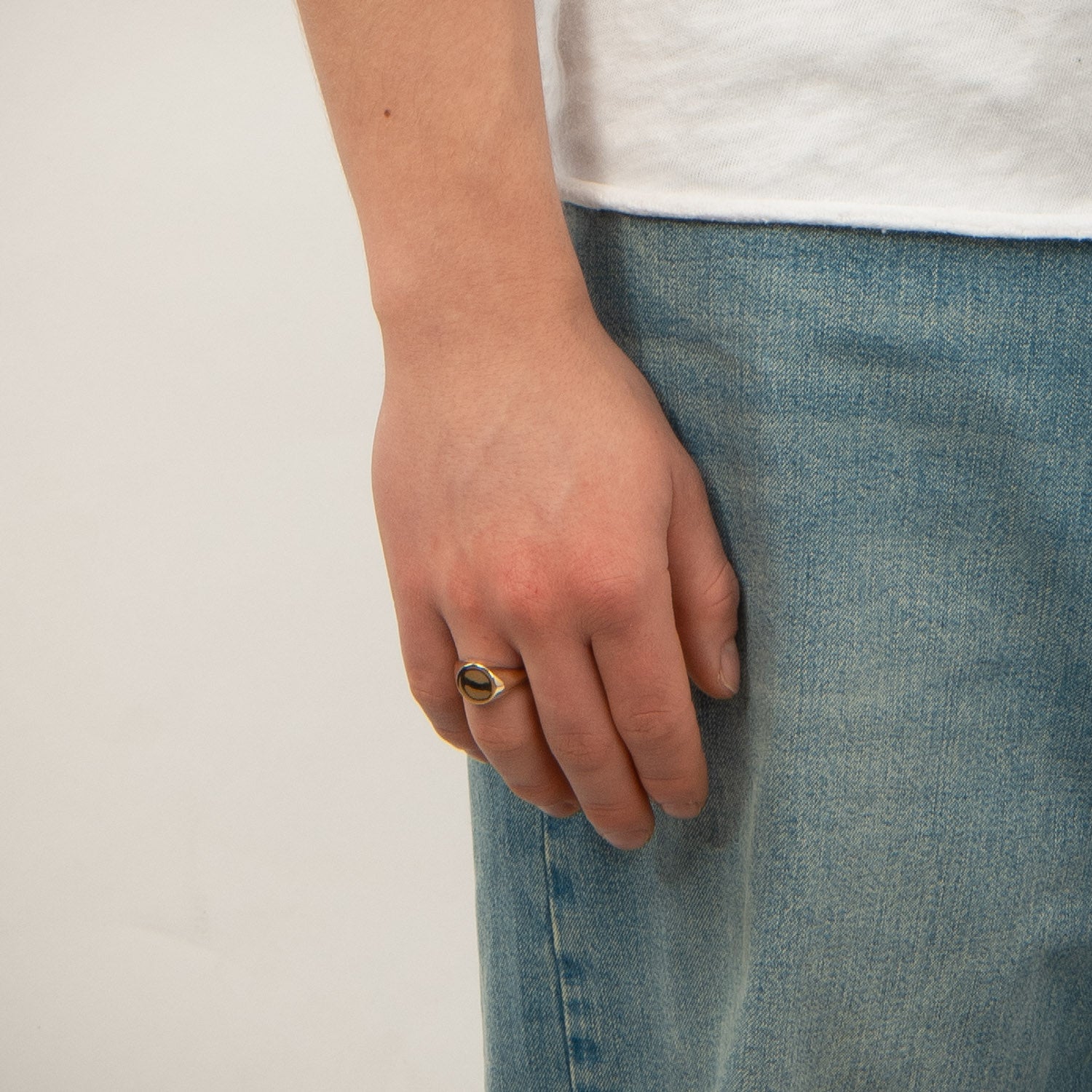 DETAIL237489