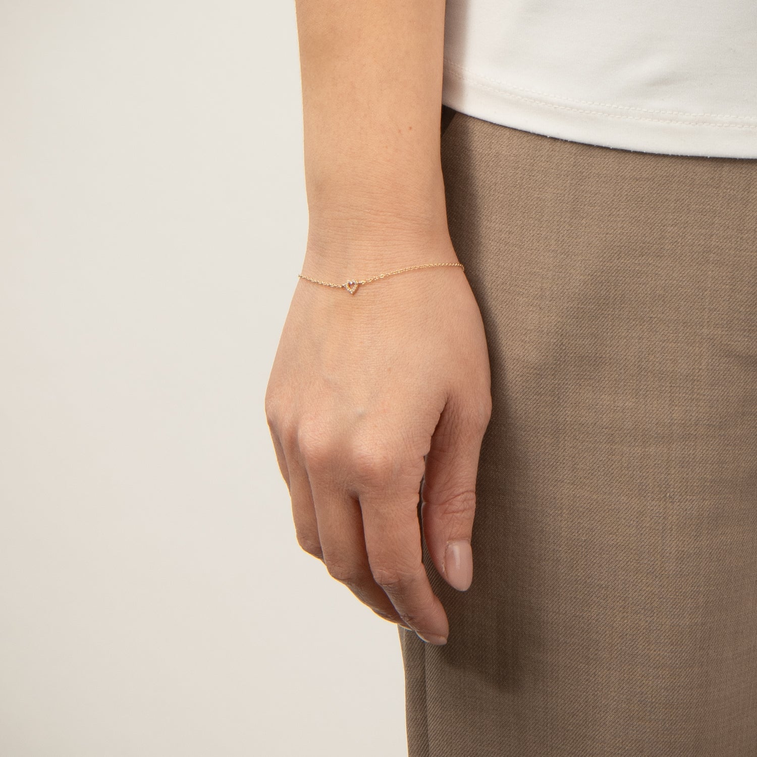 DETAIL235892