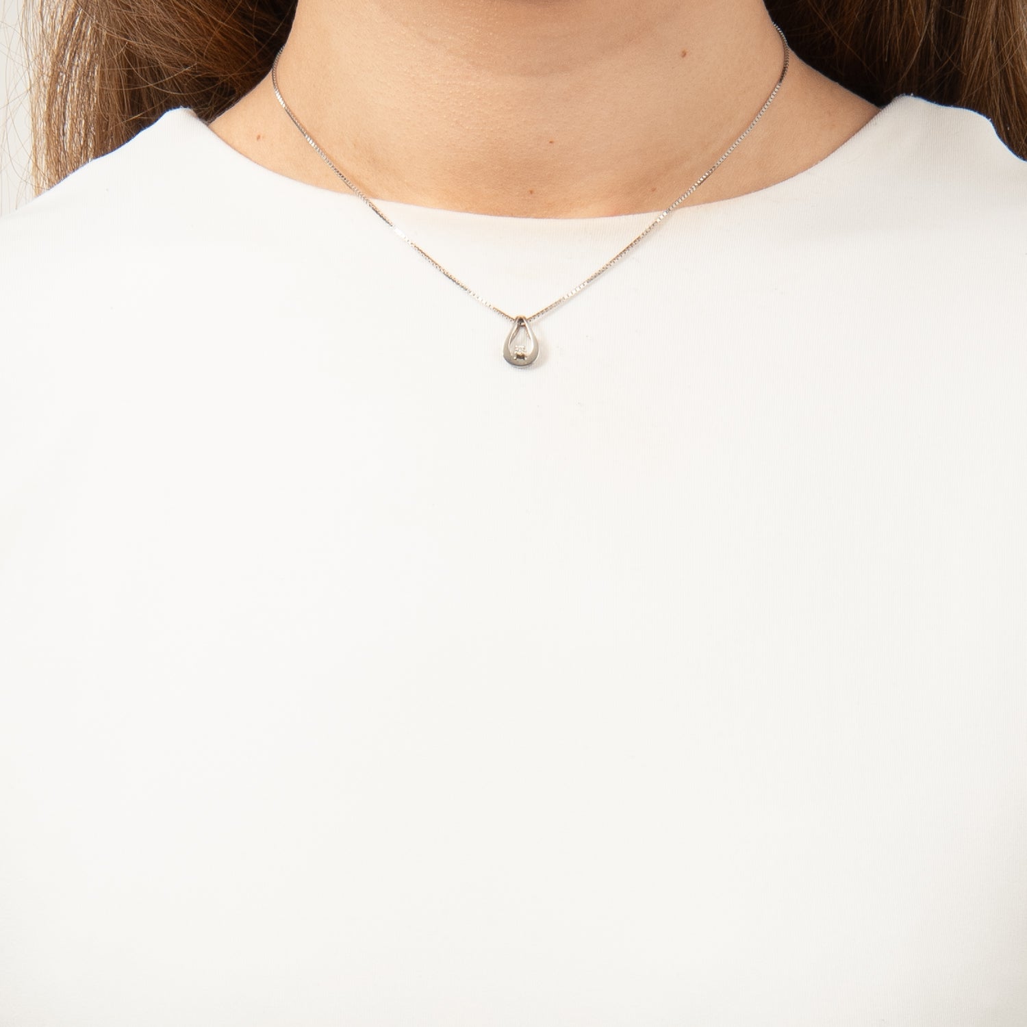 DETAIL235878