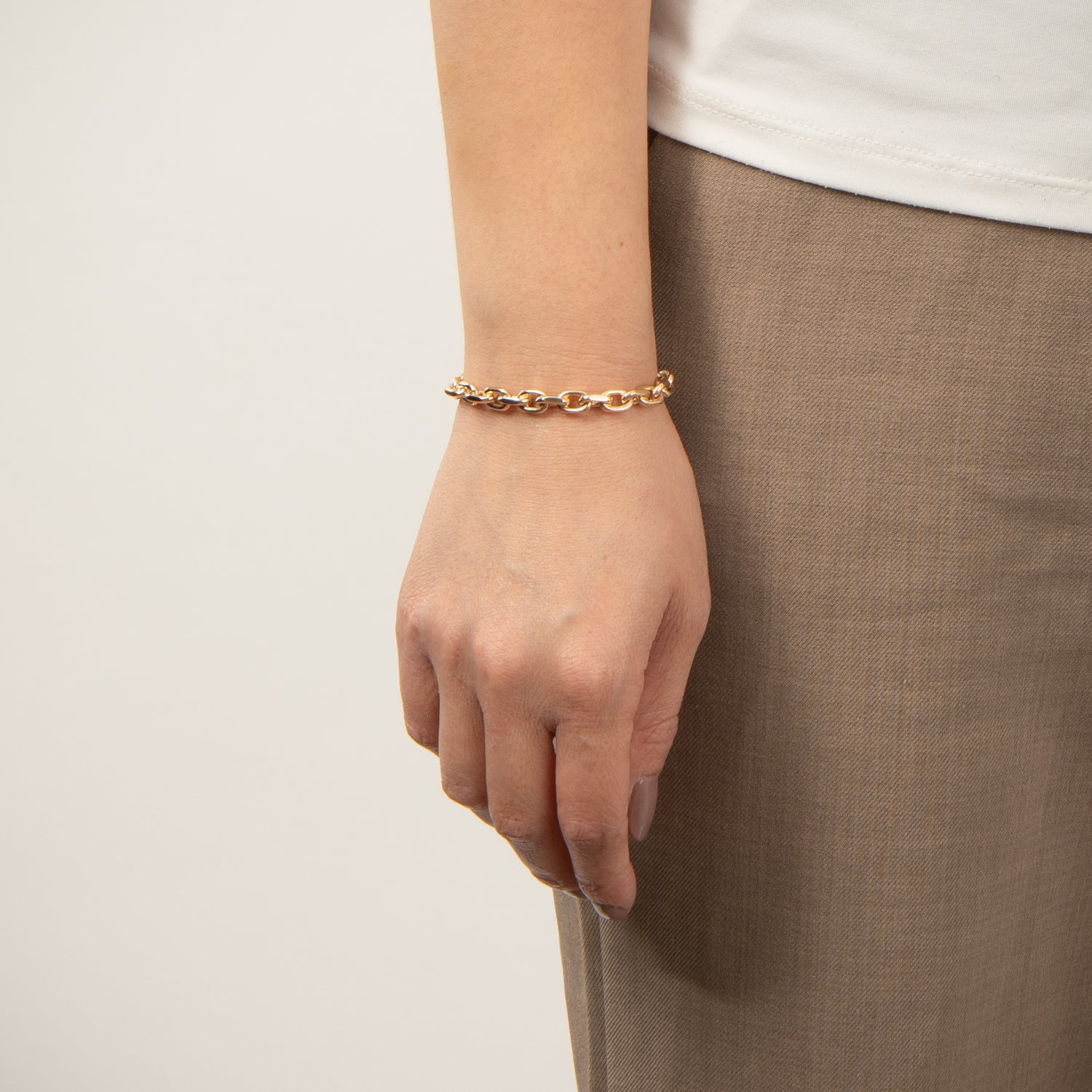DETAIL235938
