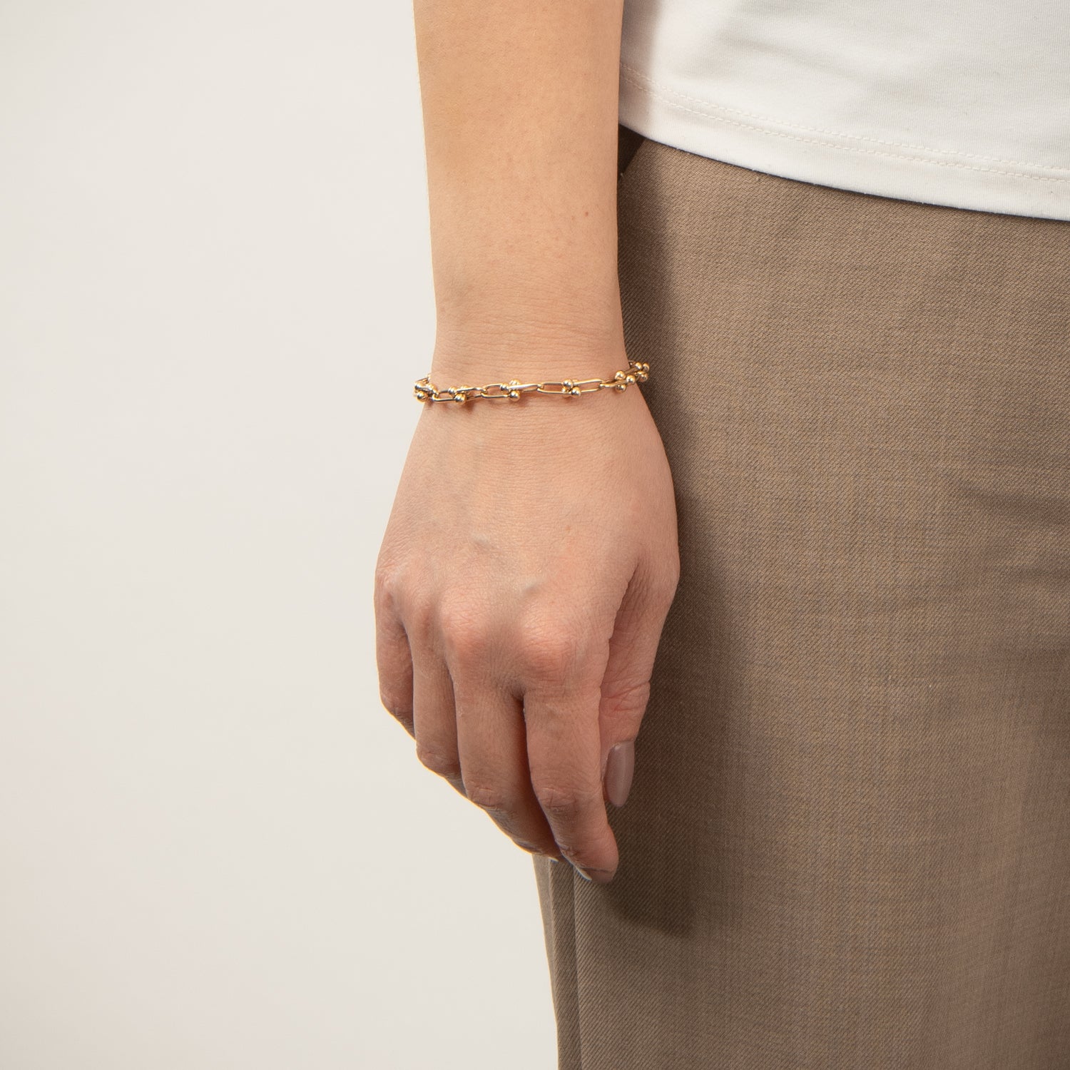 DETAIL235924