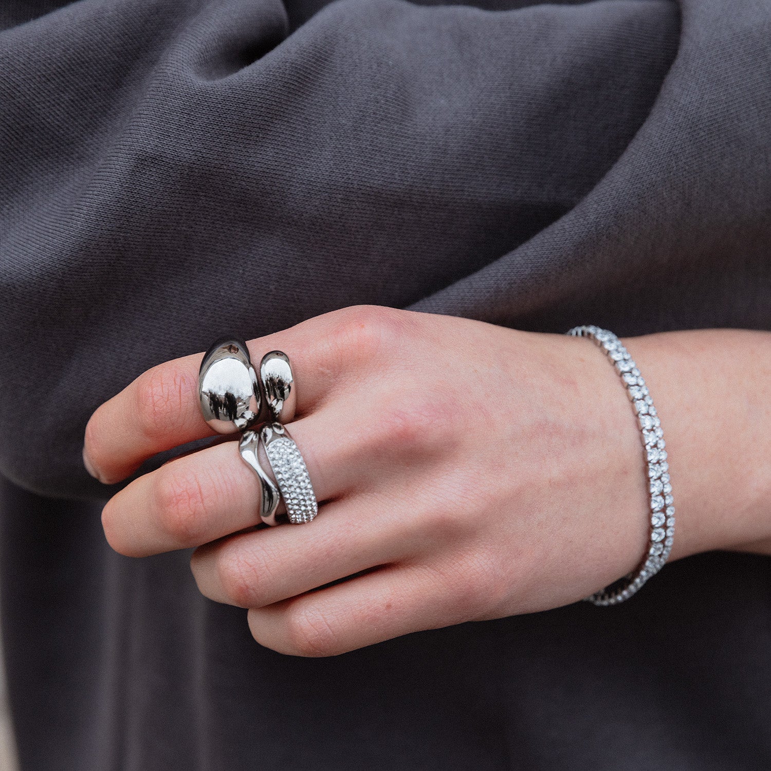 DETAIL243394