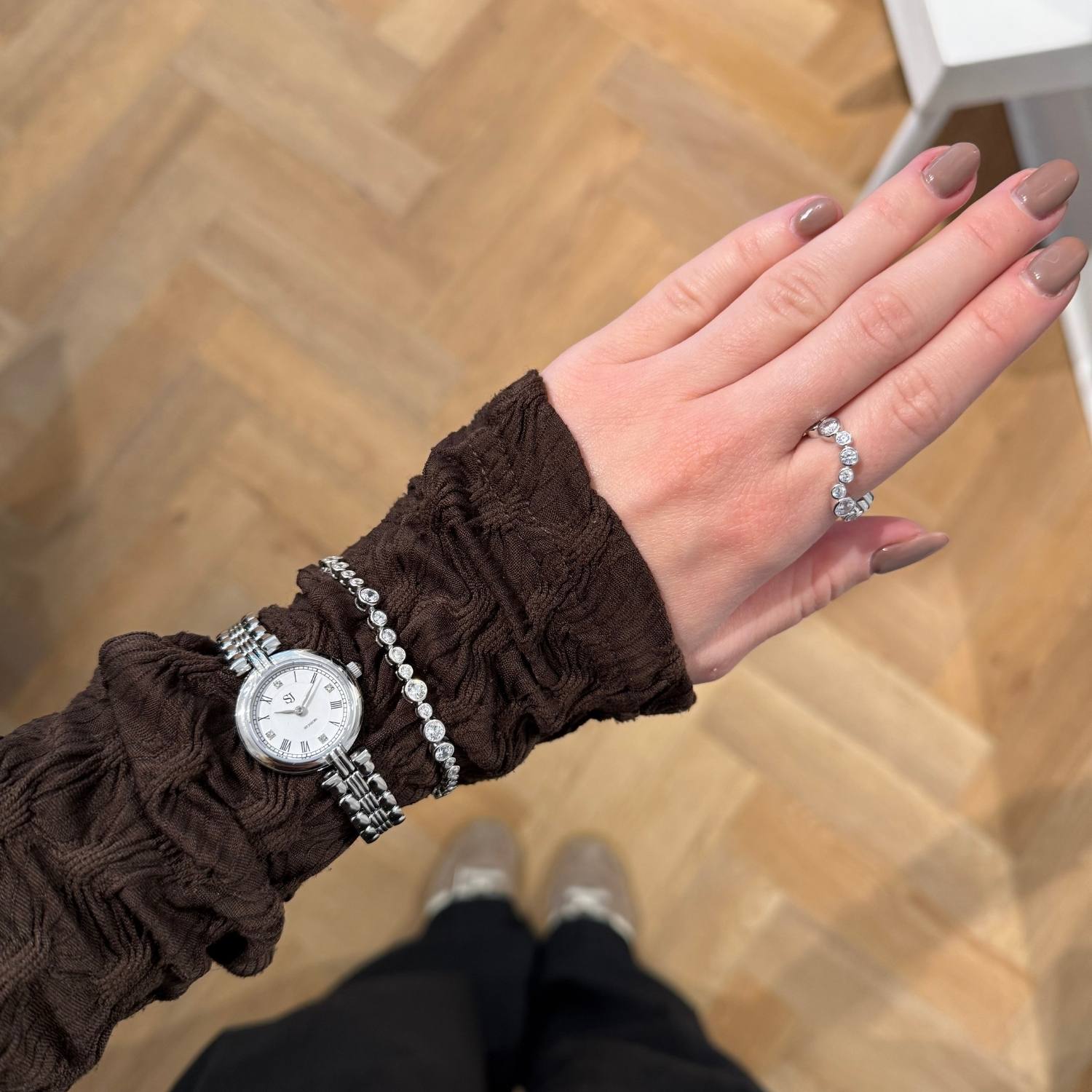 DETAIL239798