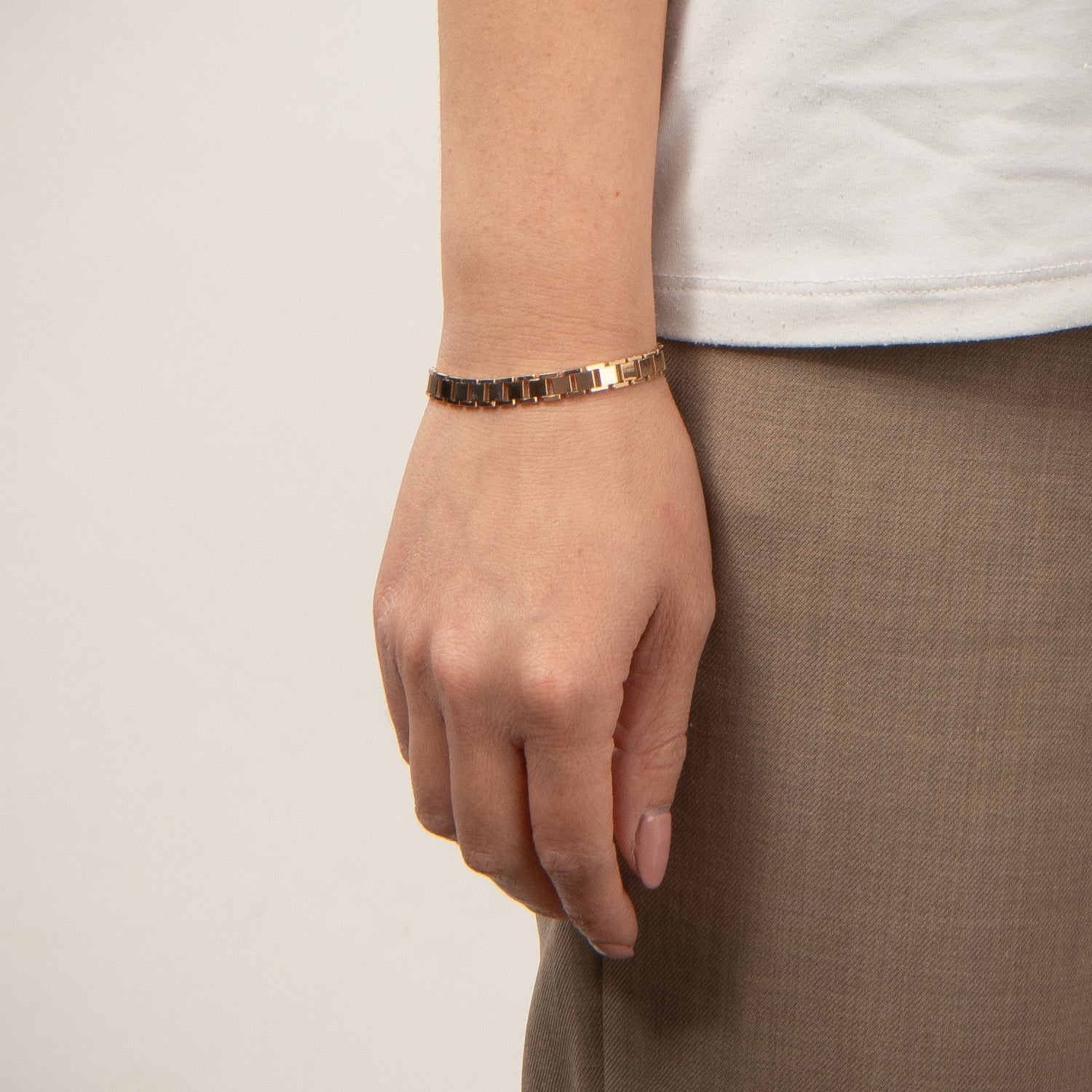 DETAIL238343