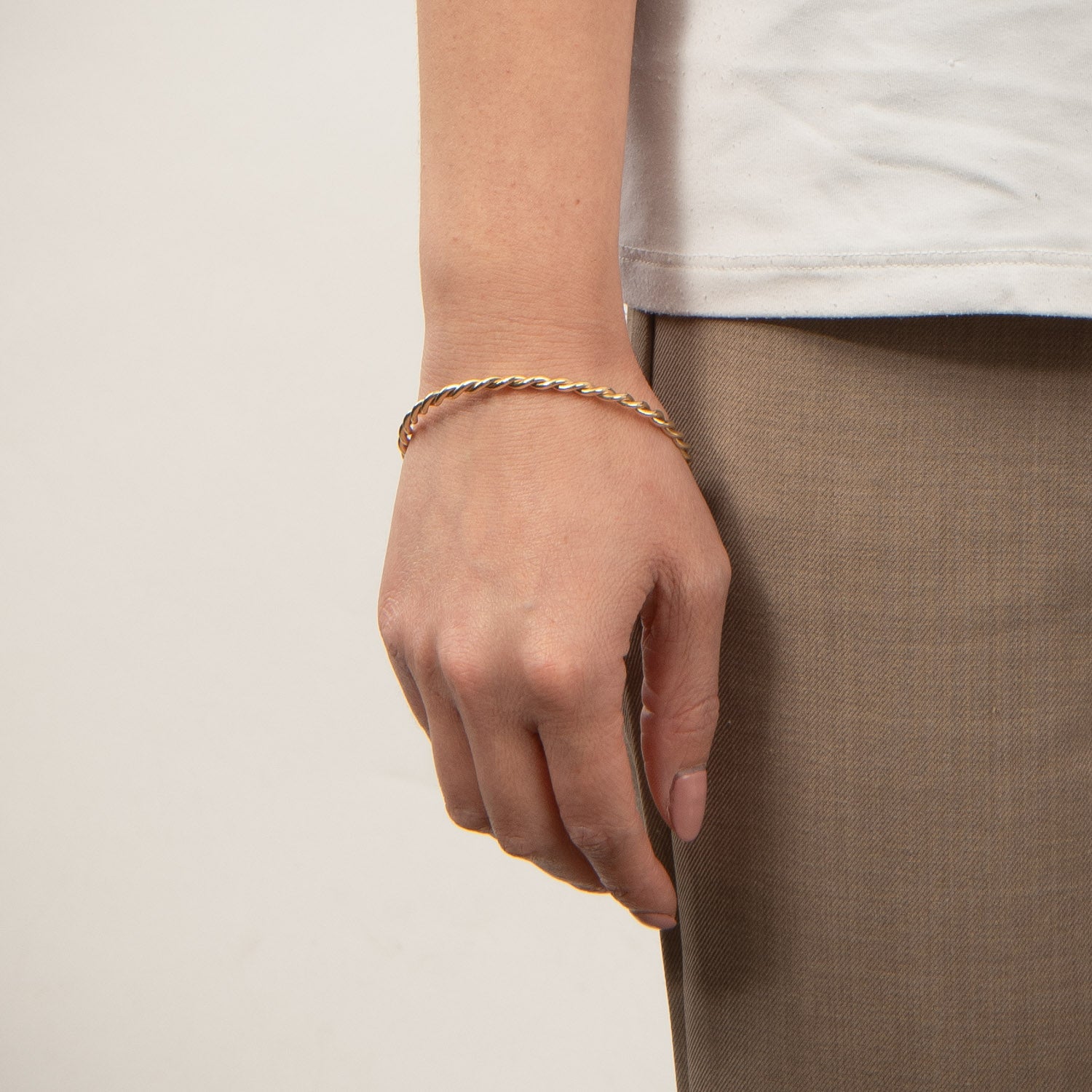 DETAIL238971