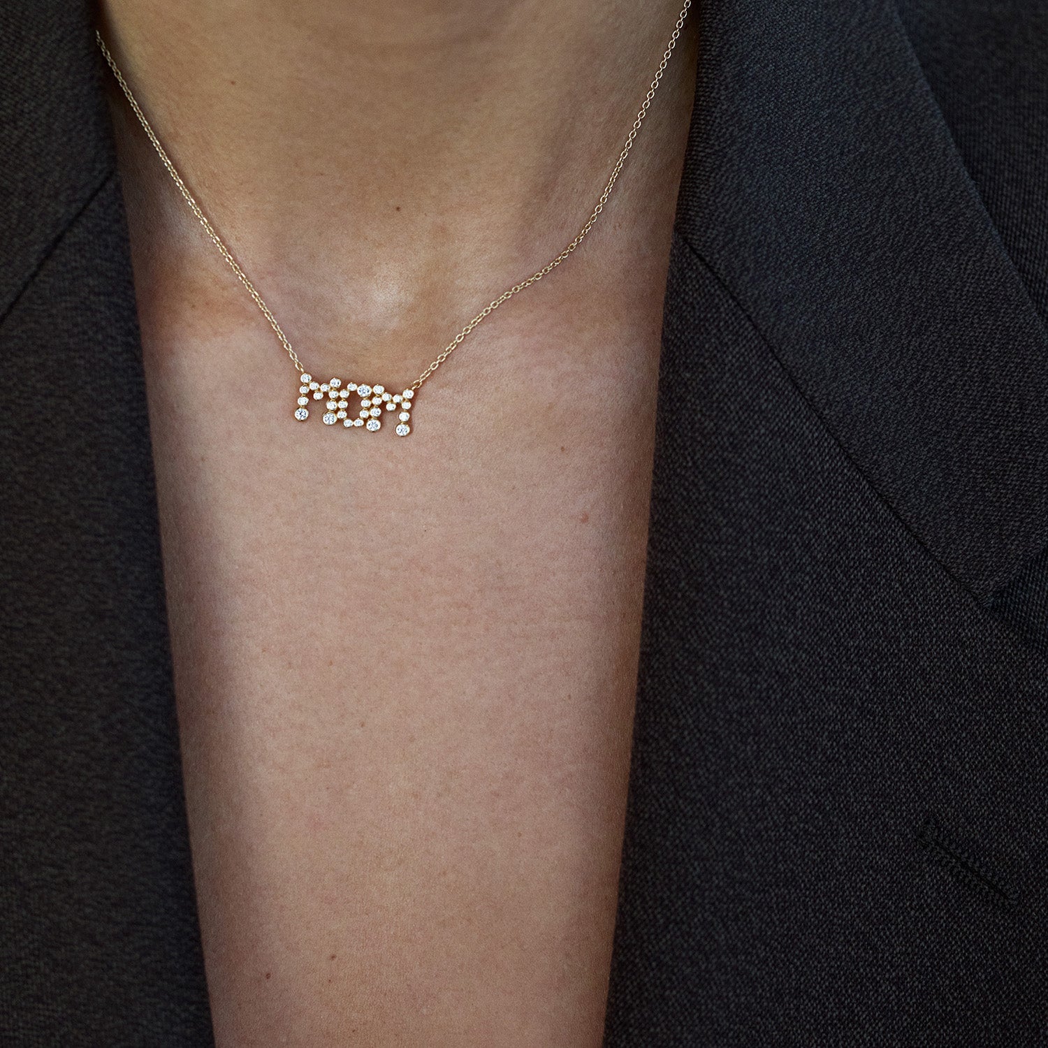 DETAIL242659