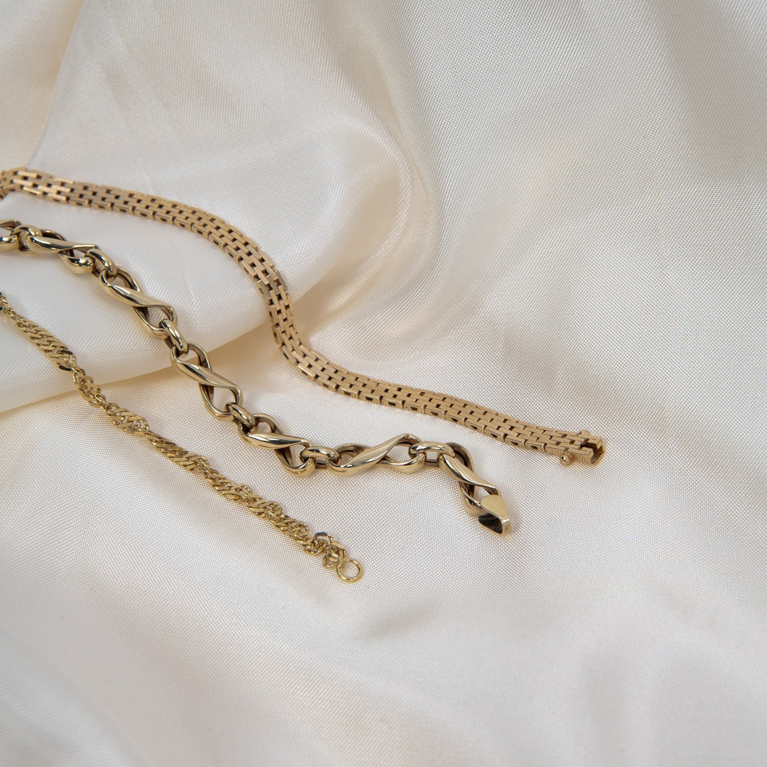 DETAIL246889