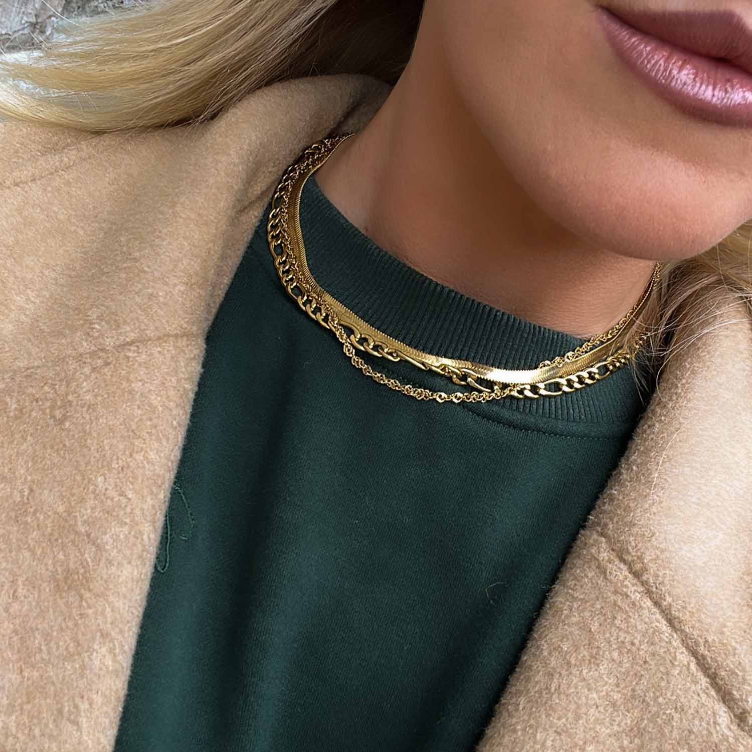 DETAIL213479