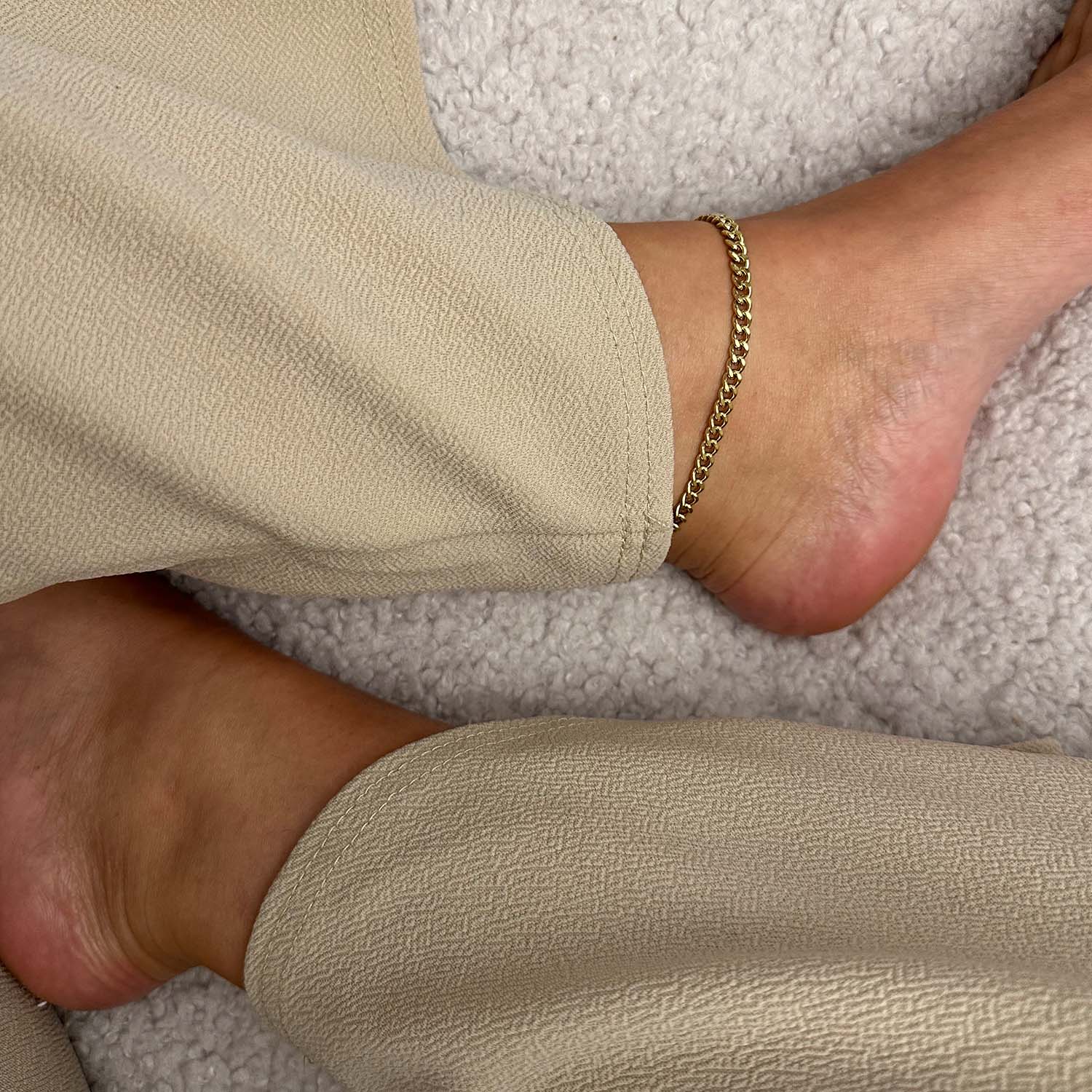 DETAIL212350