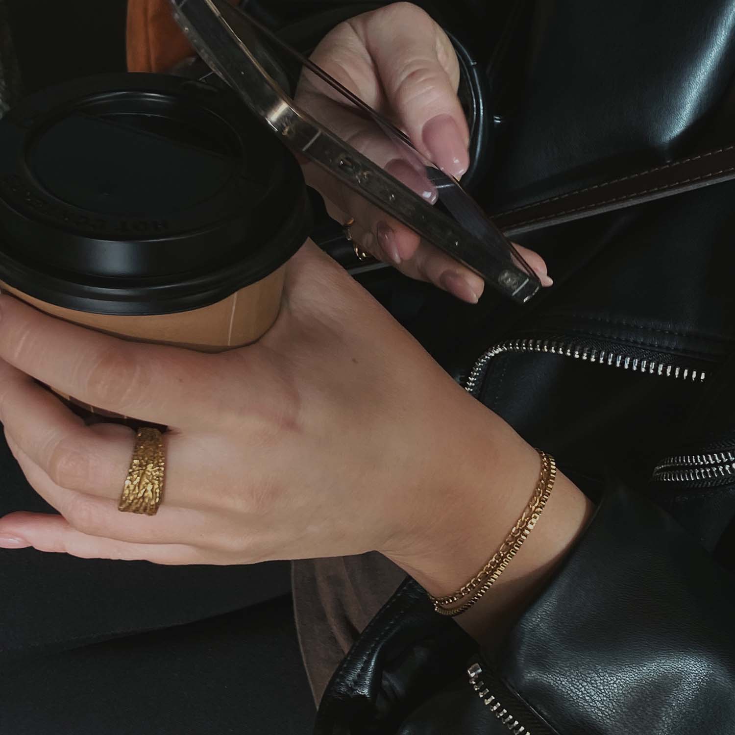 DETAIL213525